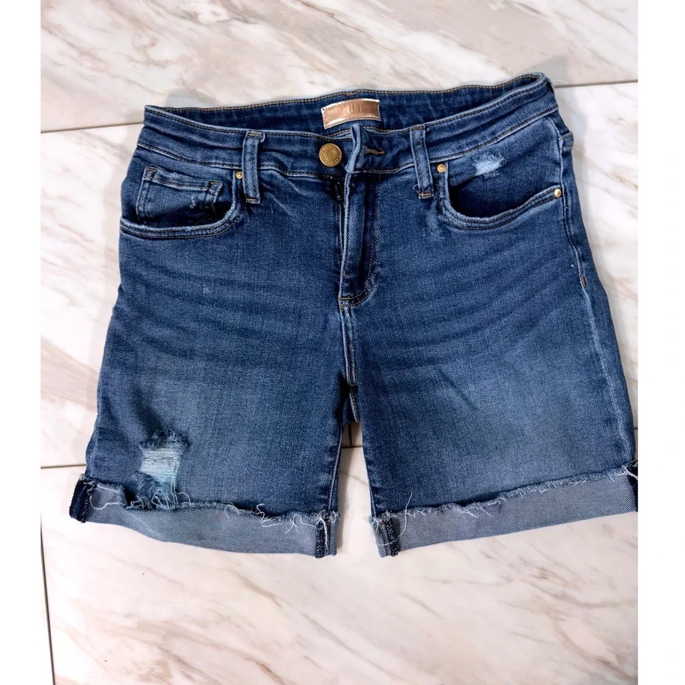Kut from the Kloth Catherine Boyfriend Shorts Blue Denim Distressed Size 4 - Picture 2 of 7